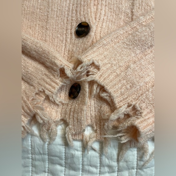 Double Zero pink Distressed cropped cardigan - Picture 3 of 5